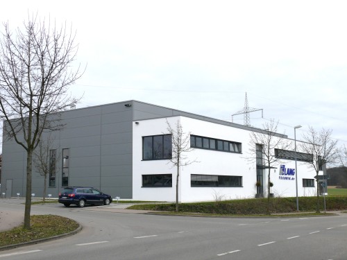 2009: Conclusão do primeiro prédio de produção em Holzmaden