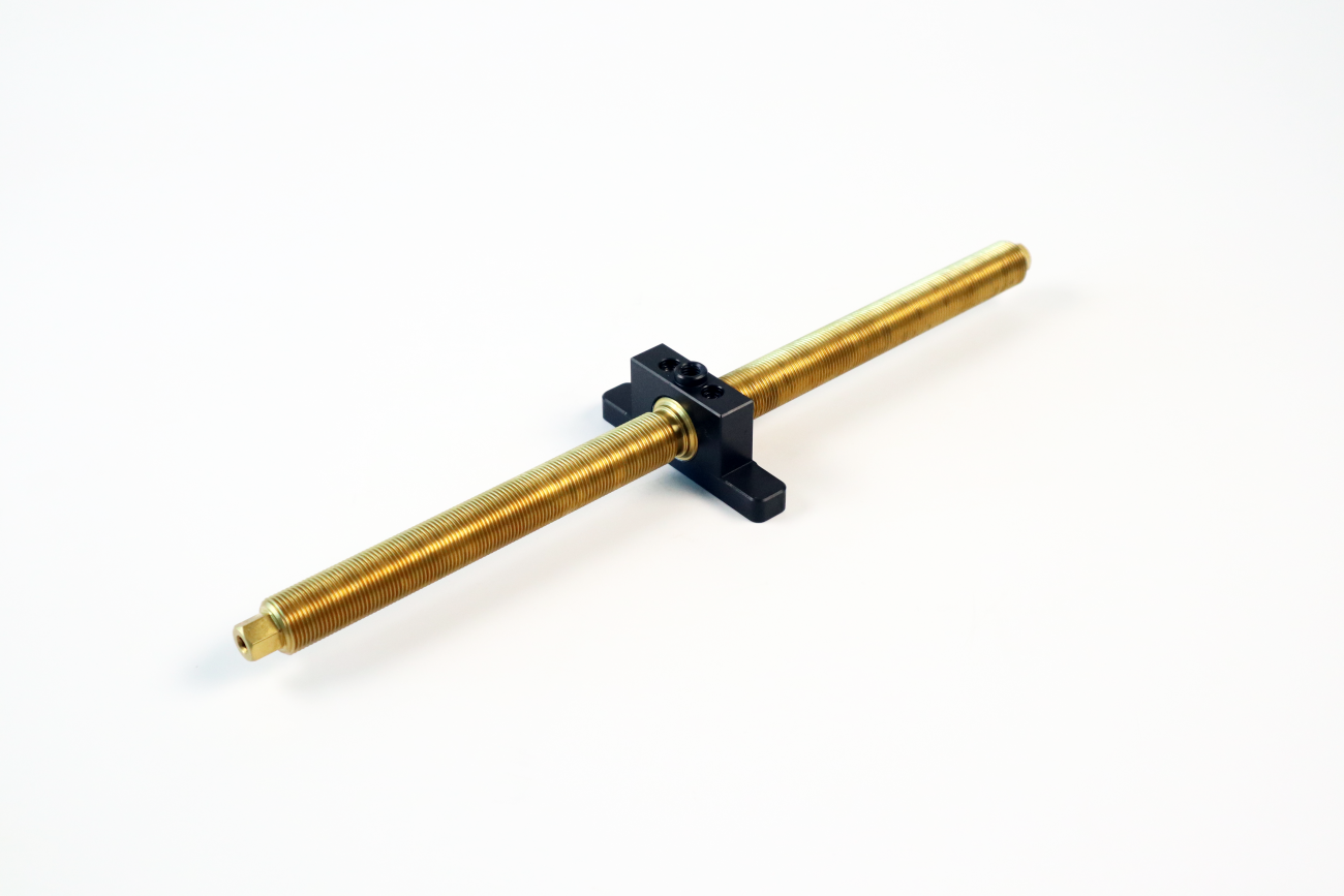 4025365: Makro•Grip® Spindle + Center Piece | LANG Technik